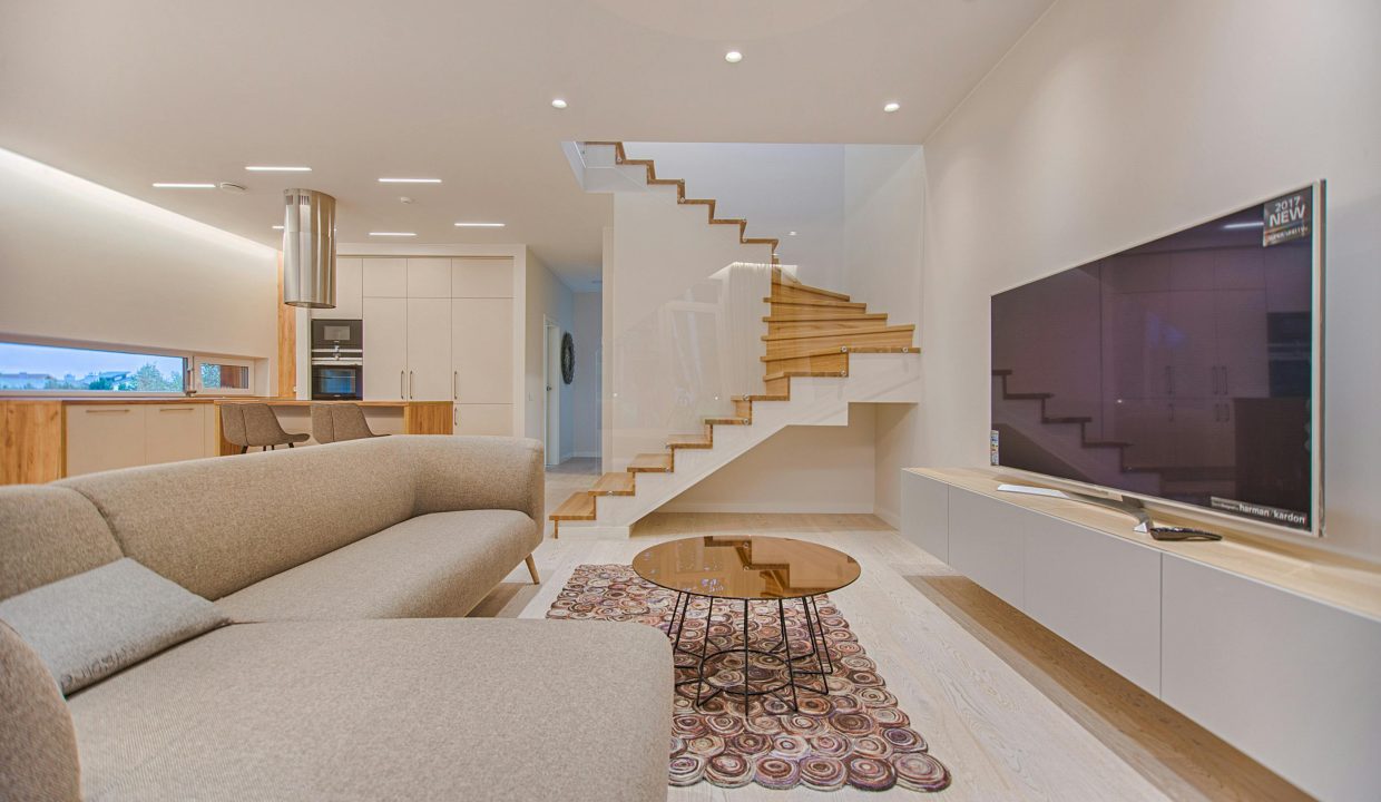 pexels-fotoaibe-1571459